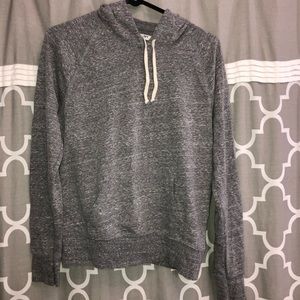 ☀︎︎ Gray Hooded Long-Sleeve ☀︎︎